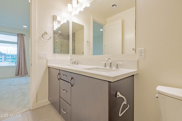 6850 E McDowell Road 7, Scottsdale, AZ 85257
