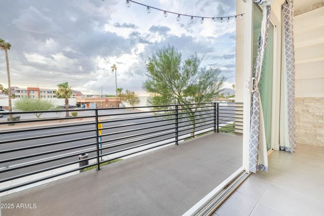 6850 E McDowell Road 7, Scottsdale, AZ 85257