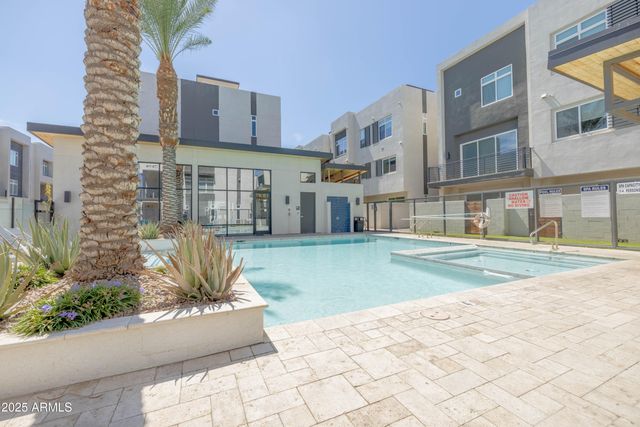 6850 E McDowell Road 7, Scottsdale, AZ 85257