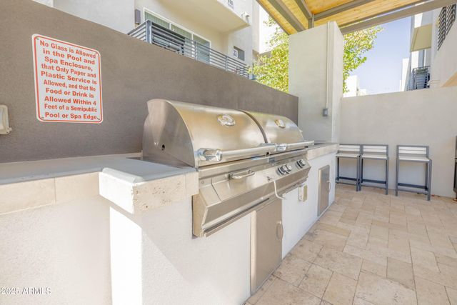 6850 E McDowell Road 7, Scottsdale, AZ 85257