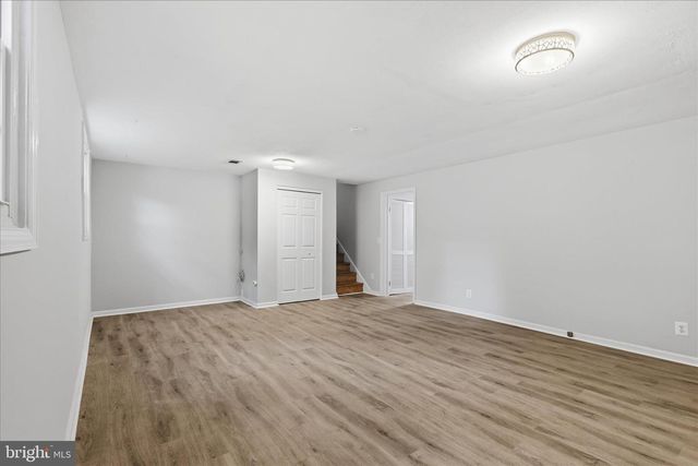 8805 STARK RD, Annandale, VA 22003
