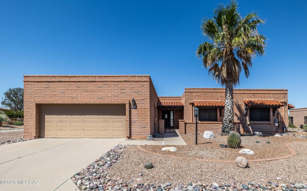 3332 S Avenida Oconor, Green Valley, AZ 85622