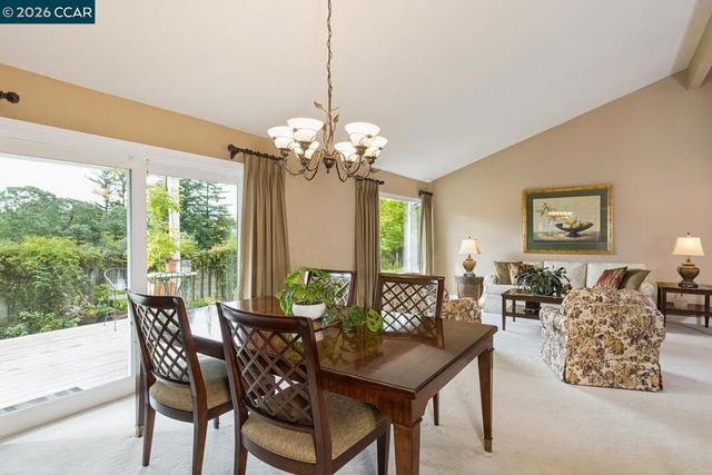 1225 Worchester Ct, Walnut Creek, CA 94596