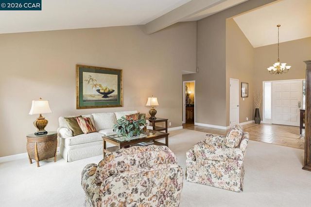 1225 Worchester Ct, Walnut Creek, CA 94596