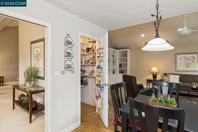 1225 Worchester Ct, Walnut Creek, CA 94596