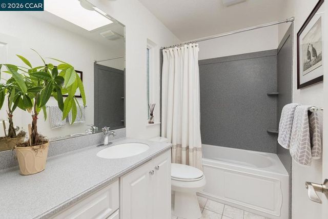 1225 Worchester Ct, Walnut Creek, CA 94596