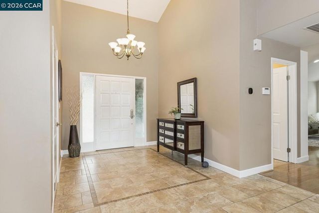 1225 Worchester Ct, Walnut Creek, CA 94596