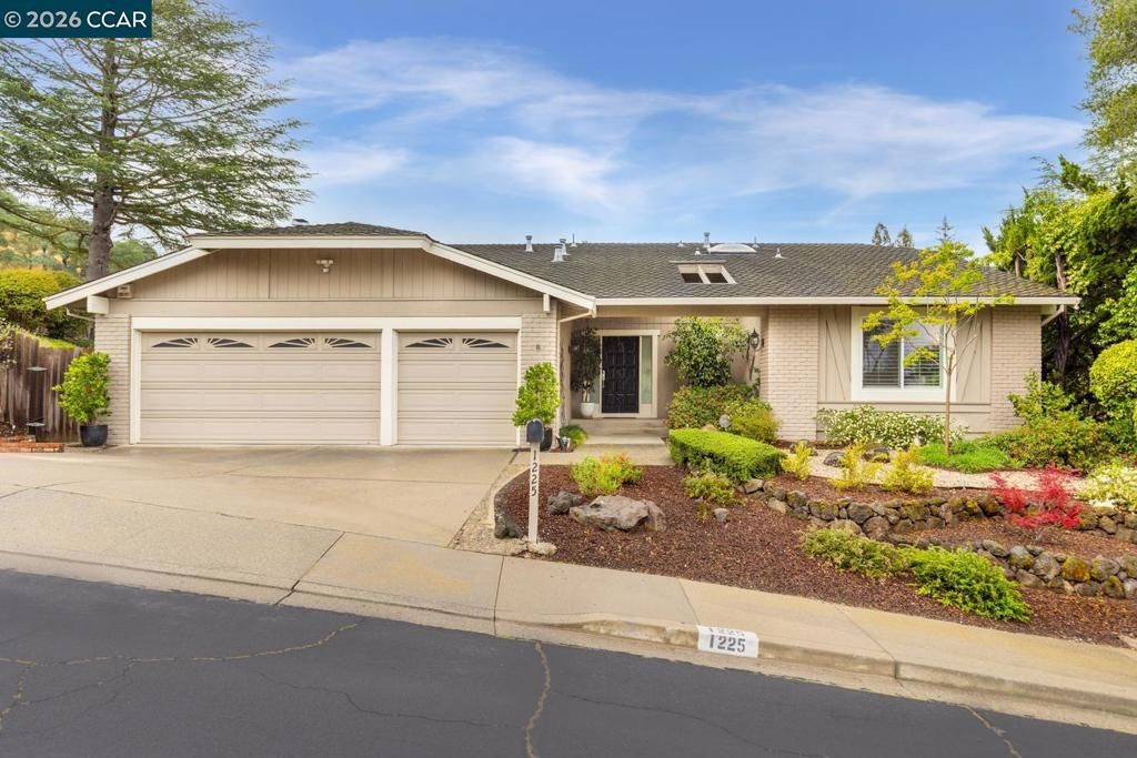1225 Worchester Ct, Walnut Creek, CA 94596