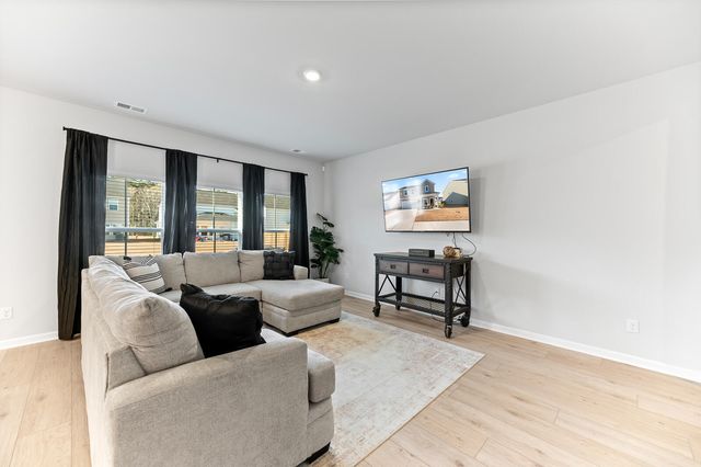 142 Post Mill Drive, Summerville, SC 29485