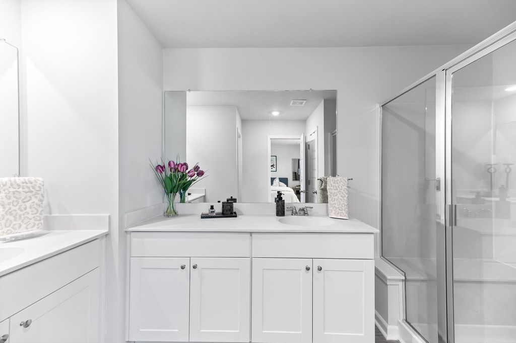 Image 19 of property listing at 142 Post Mill Drive, Summerville, SC 29485