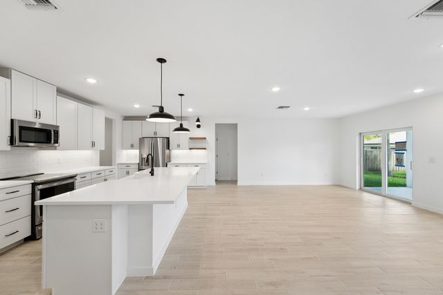 434 SW Narco Court, Port St. Lucie, Port St Lucie, FL 34953