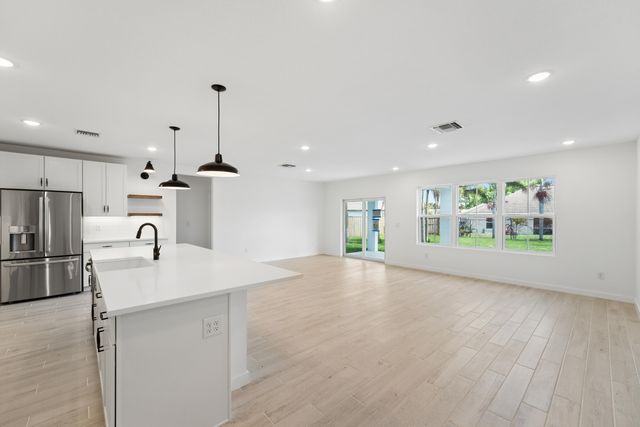 434 SW Narco Court, Port St. Lucie, Port St Lucie, FL 34953