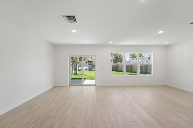 434 SW Narco Court, Port St. Lucie, Port St Lucie, FL 34953