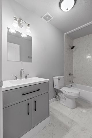200 S Aster Avenue 2, Chattanooga, TN 37419
