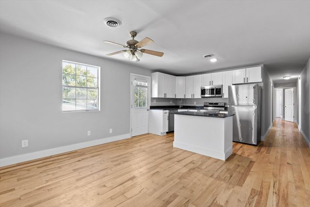 200 S Aster Avenue 2, Chattanooga, TN 37419