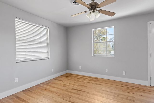200 S Aster Avenue 2, Chattanooga, TN 37419