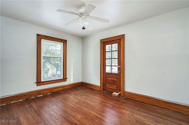 141 Storer Avenue, Akron, OH 44302