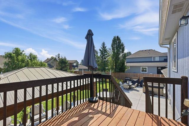 8708 N WARREN St, Spokane, WA 99208
