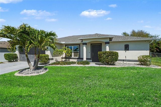 1905 SW 11th ST, Cape Coral, FL 33991