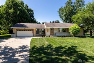 1390 Michaels Road, Tipp City, OH 45371