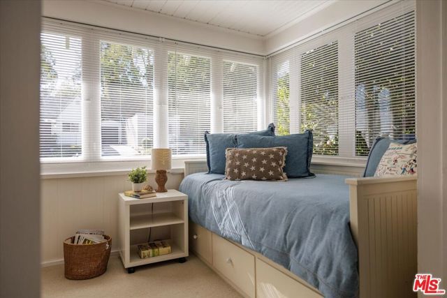 2315 Cove Avenue, Los Angeles, CA 90039