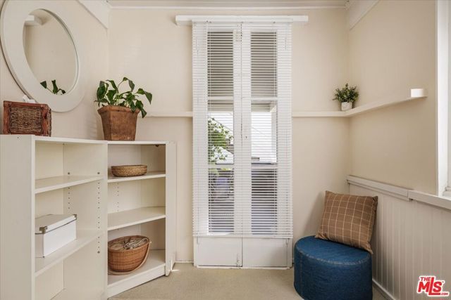 2315 Cove Avenue, Los Angeles, CA 90039