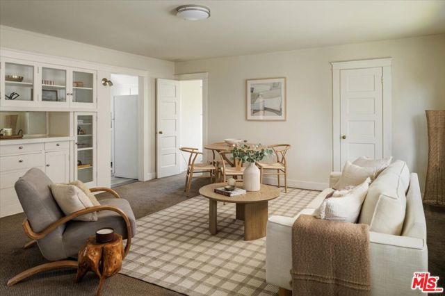 2315 Cove Avenue, Los Angeles, CA 90039