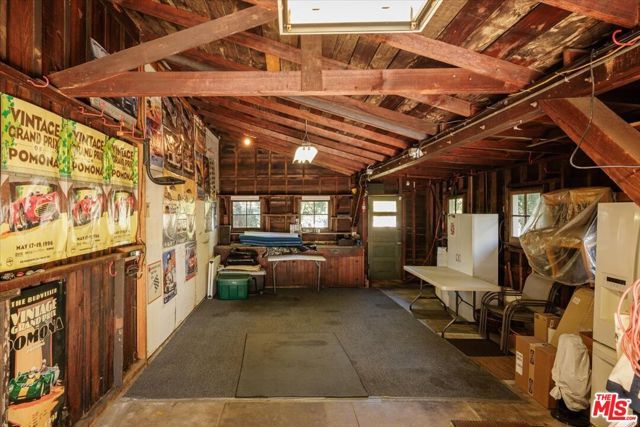 2315 Cove Avenue, Los Angeles, CA 90039