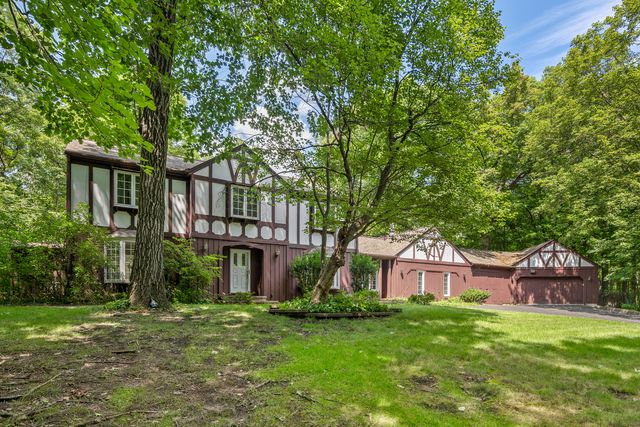 34W398 Country Club Road, Wayne, IL 60184