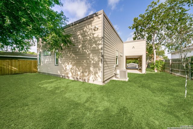 218 Shenandoah, San Antonio, TX 78210