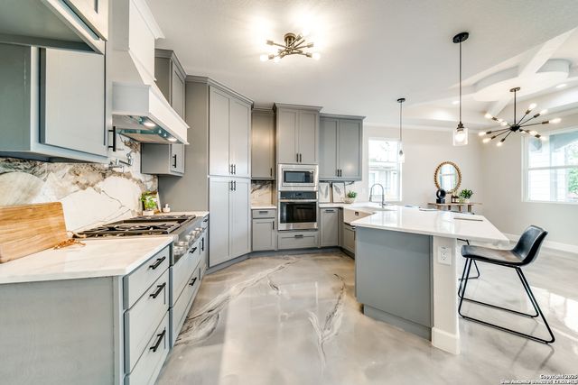 218 Shenandoah, San Antonio, TX 78210