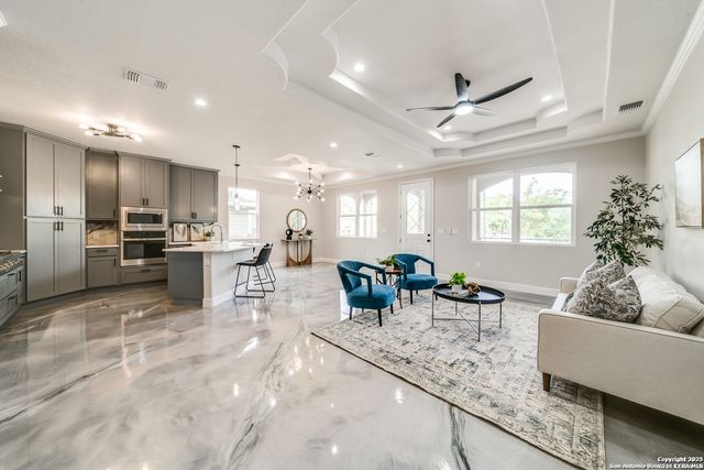 218 Shenandoah, San Antonio, TX 78210