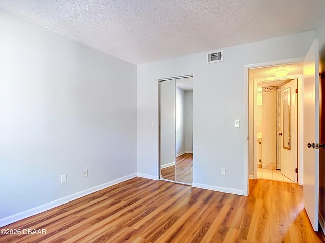 275 Indigo Dr Unit 105, Daytona Beach, FL 32114