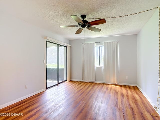 275 Indigo Dr Unit 105, Daytona Beach, FL 32114