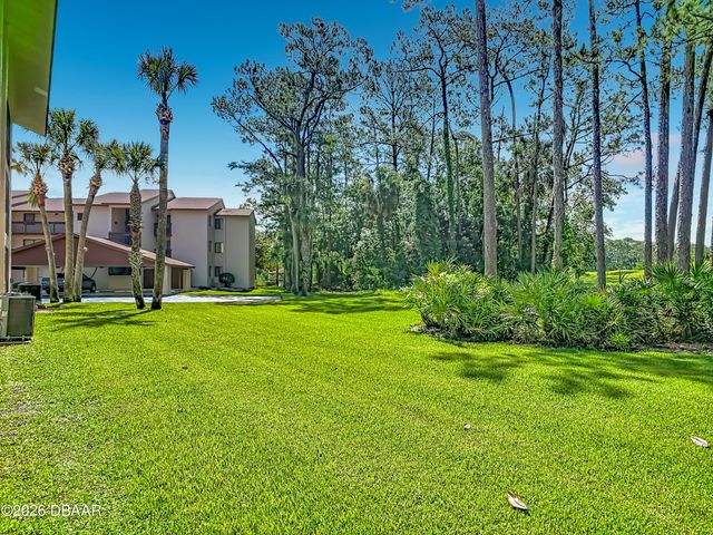 275 Indigo Dr Unit 105, Daytona Beach, FL 32114