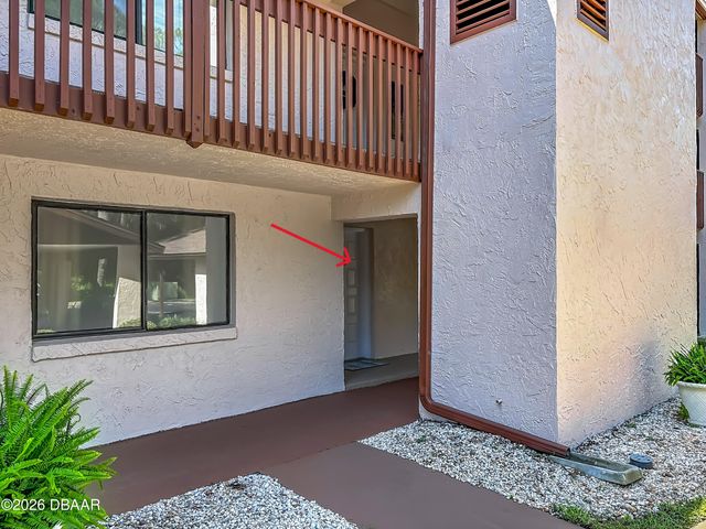 275 Indigo Dr Unit 105, Daytona Beach, FL 32114