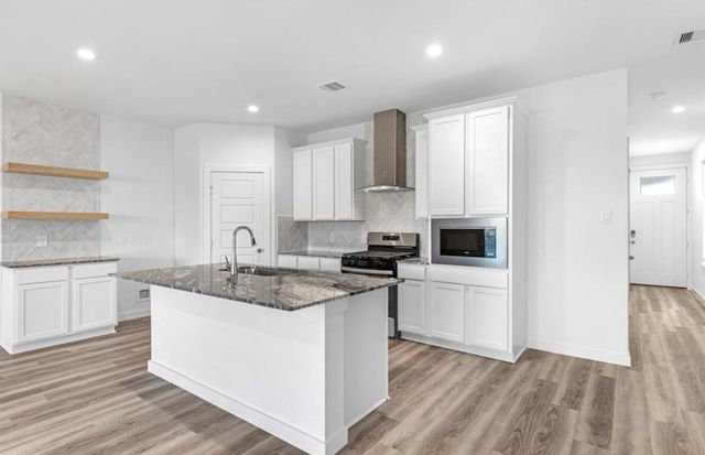 13436 Sombrero Cay Drive, Houston, TX 77047