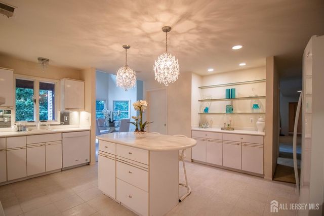 3 Polonia Court, Monroe, NJ 08831