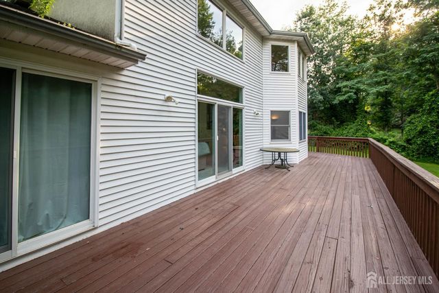 3 Polonia Court, Monroe, NJ 08831