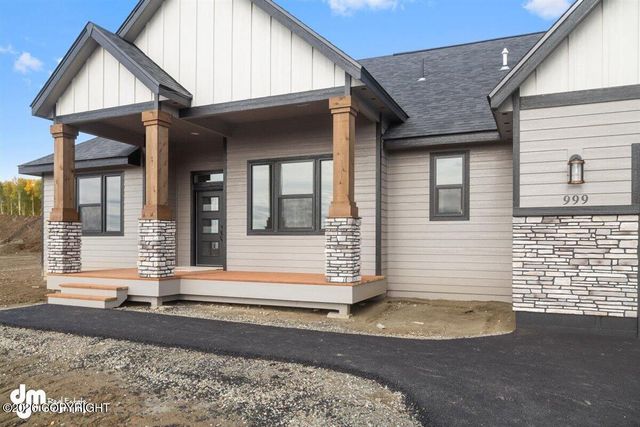2111 W Cameron Drive, Wasilla, AK 99654