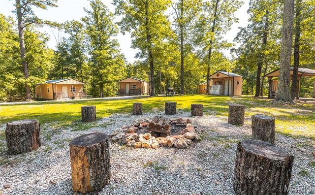 11726 Highwy K, Jadwin, MO 65501