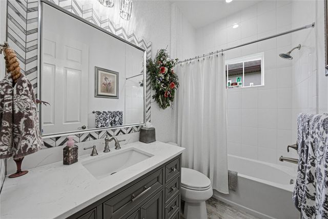 6916 EBB TIDE AVENUE, Apollo Beach, FL 33572