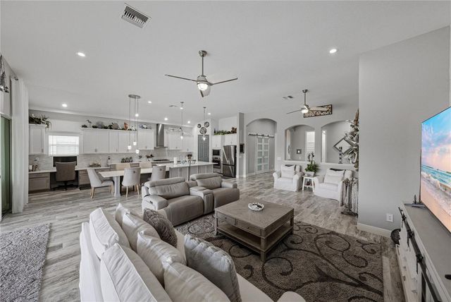 6916 EBB TIDE AVENUE, Apollo Beach, FL 33572