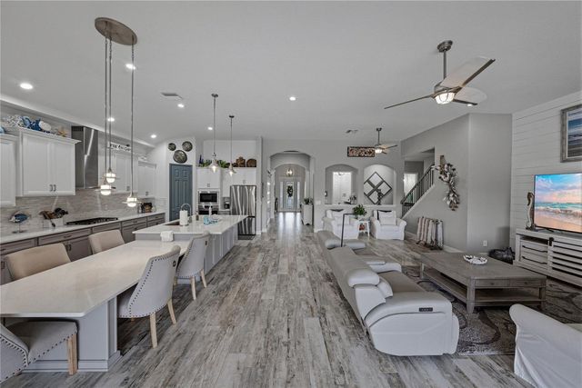 6916 EBB TIDE AVENUE, Apollo Beach, FL 33572