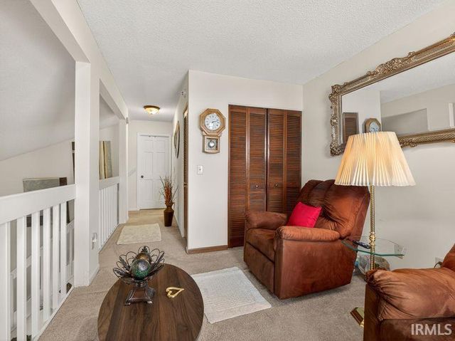 6214 Crofton Drive, Fort Wayne, IN 46835