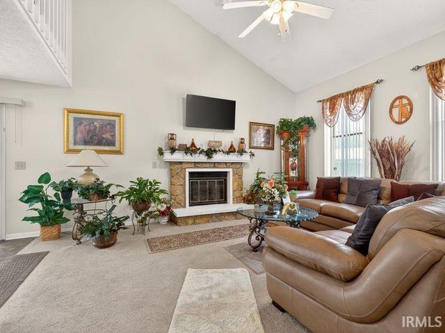 6214 Crofton Drive, Fort Wayne, IN 46835