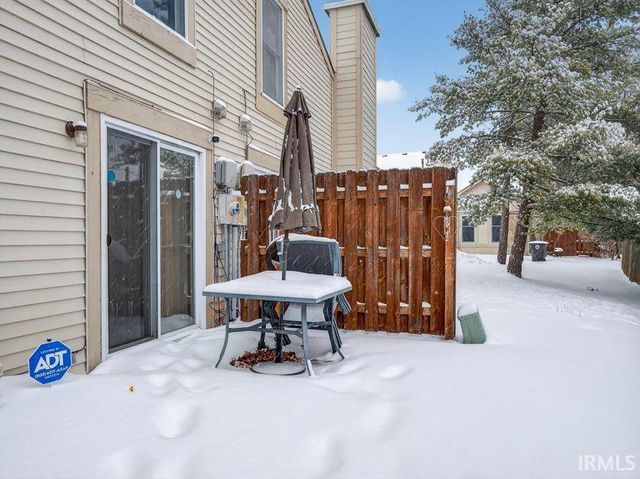 6214 Crofton Drive, Fort Wayne, IN 46835