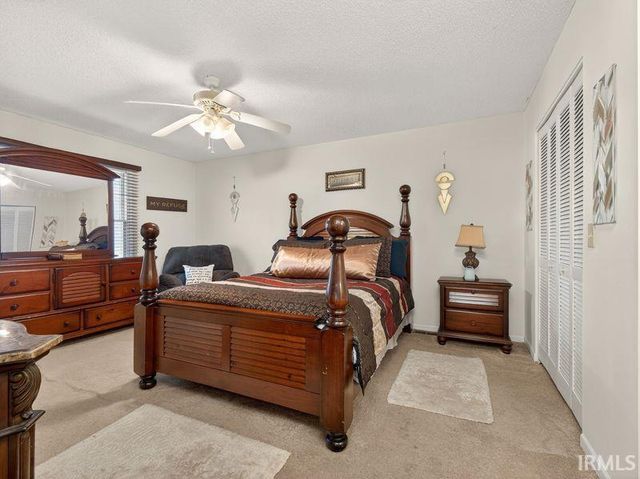 6214 Crofton Drive, Fort Wayne, IN 46835