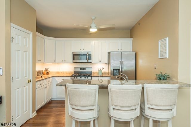 25 Allister Ct, Lincoln Park Boro, NJ 07035