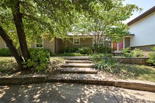 2400 Old Farm Road, Edmond, OK 73013